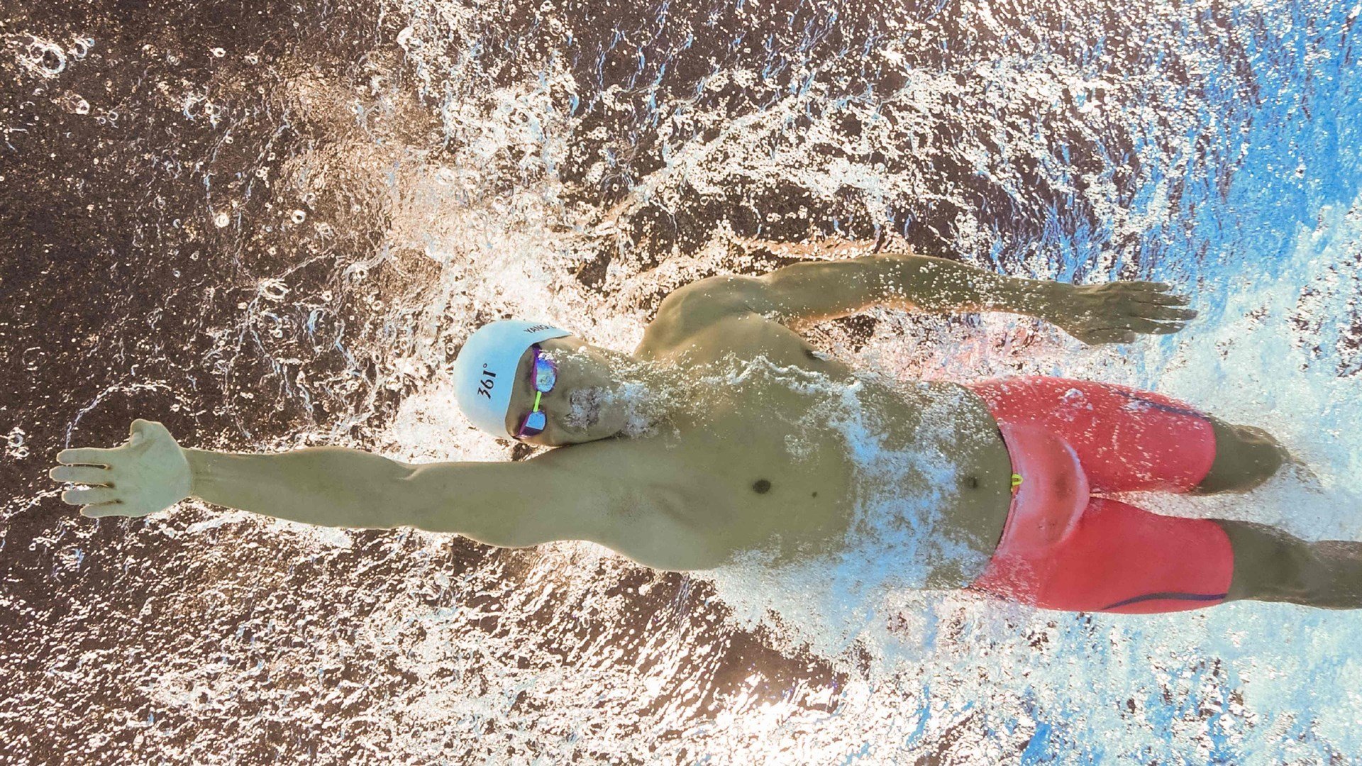 “谁将封神?四川省体育馆拳击决赛充满悬念!”